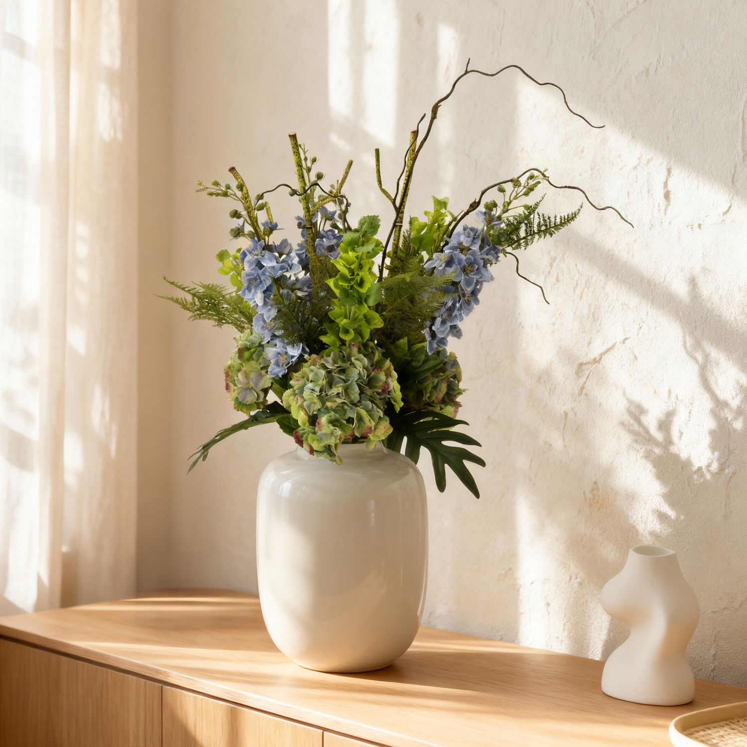 Handgebonden Kunstboeket Yara Portland – Blauw
